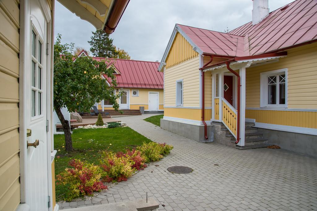 Posti Hostel Kärdla Extérieur photo