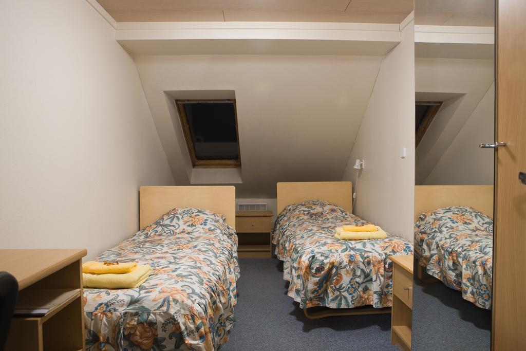Posti Hostel Kärdla Extérieur photo