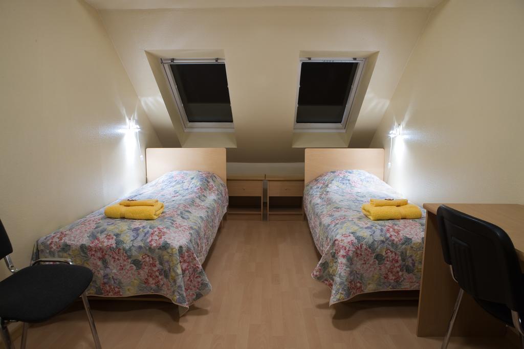 Posti Hostel Kärdla Extérieur photo