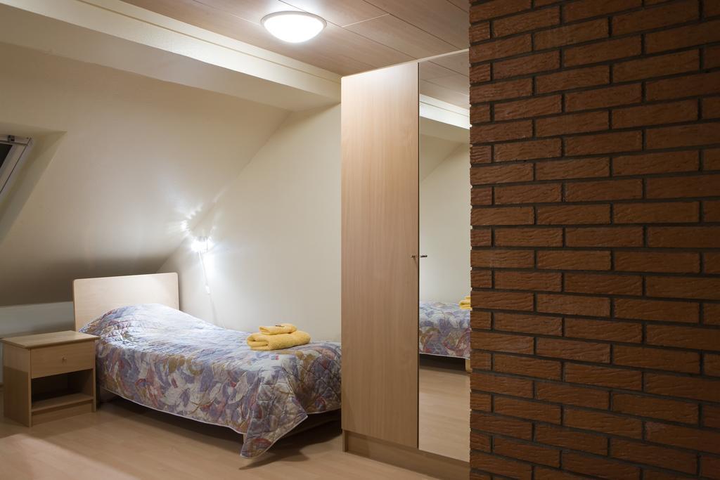 Posti Hostel Kärdla Extérieur photo