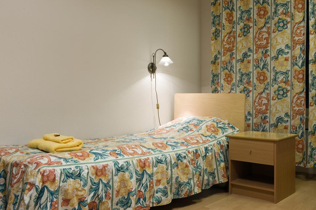 Posti Hostel Kärdla Extérieur photo