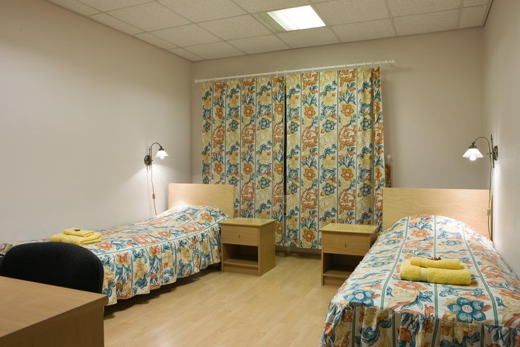 Posti Hostel Kärdla Extérieur photo